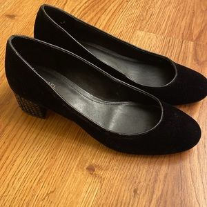 Michael Kors velvet pumps